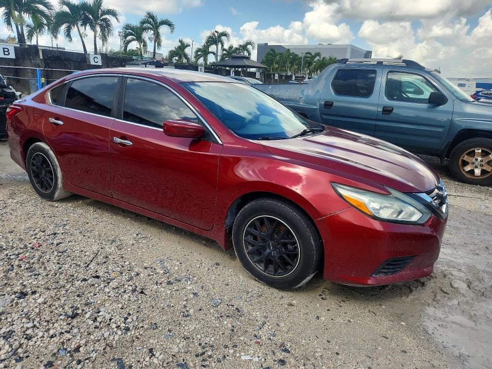 59810706 :رقم المزاد ، 1N4AL3AP3GN319033 vin ، 2016 Nissan Altima مزاد بيع