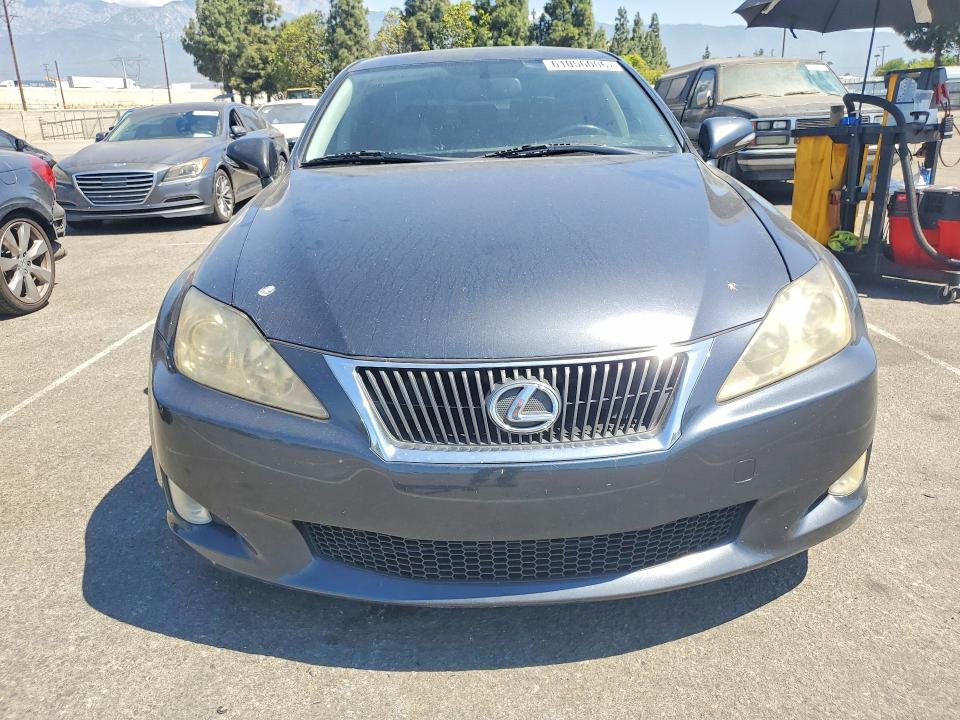 61056006 :رقم المزاد ، JTHBF5C20A5112348 vin ، 2010 Lexus Is مزاد بيع