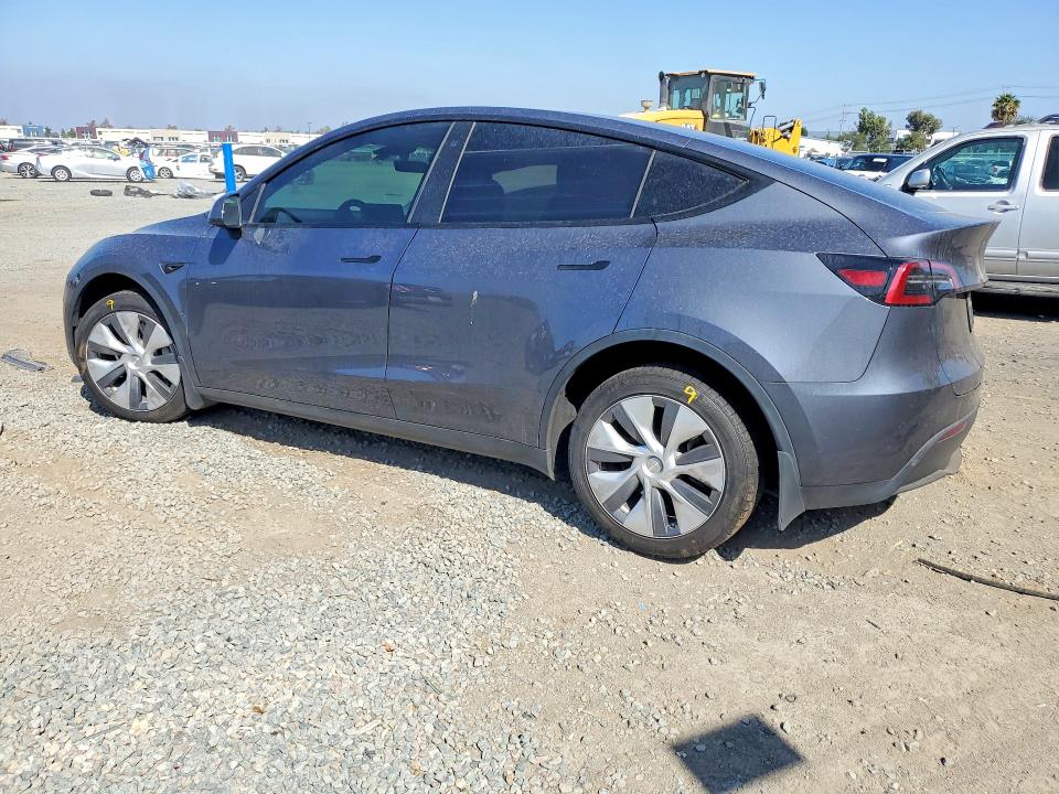 62676996 :رقم المزاد ، 7SAYGDEE4PA113102 vin ، 2023 Tesla Model Y مزاد بيع
