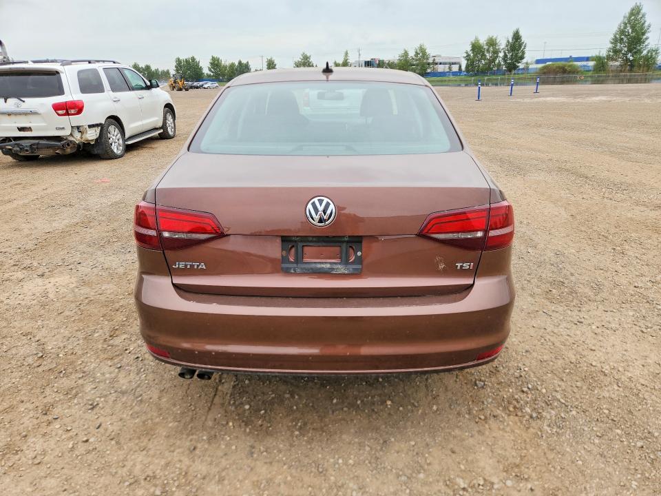 61383156 :رقم المزاد ، 3VWD07AJ0GM341212 vin ، 2016 Volkswagen Jetta مزاد بيع
