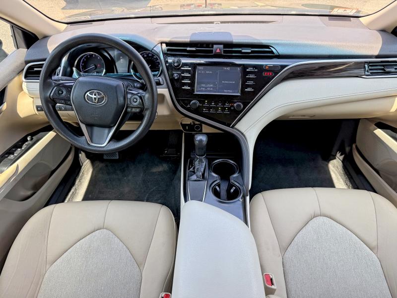 2018 Toyota Camry მანქანა იყიდება აუქციონზე, vin: 4T1B11HK9JU577102, აუქციონის ნომერი: 61214676