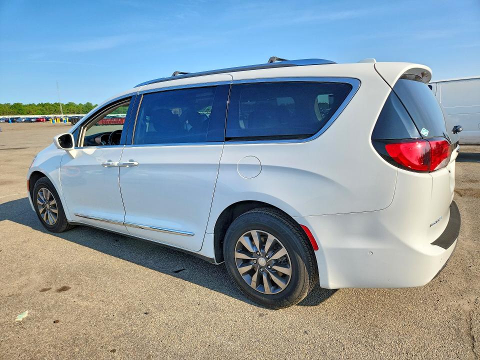 61706686 :رقم المزاد ، 2C4RC1EG6KR686421 vin ، 2019 Chrysler Pacifica مزاد بيع