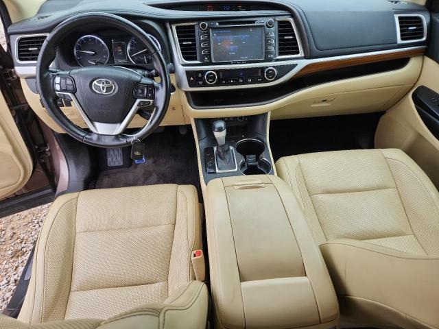 2017 Toyota Highlander მანქანა იყიდება აუქციონზე, vin: 5TDYZRFH5HS209737, აუქციონის ნომერი: 61166216