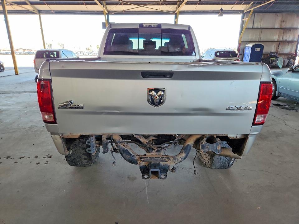 61485316 :رقم المزاد ، 3C6UR5ML1JG333840 vin ، 2018 Ram 2500 مزاد بيع