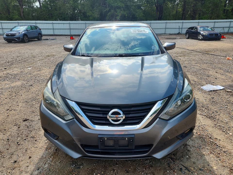 Продажа на аукционе авто 2018 Nissan Altima, vin: 1N4AL3AP2JC131008, номер лота: 59795076