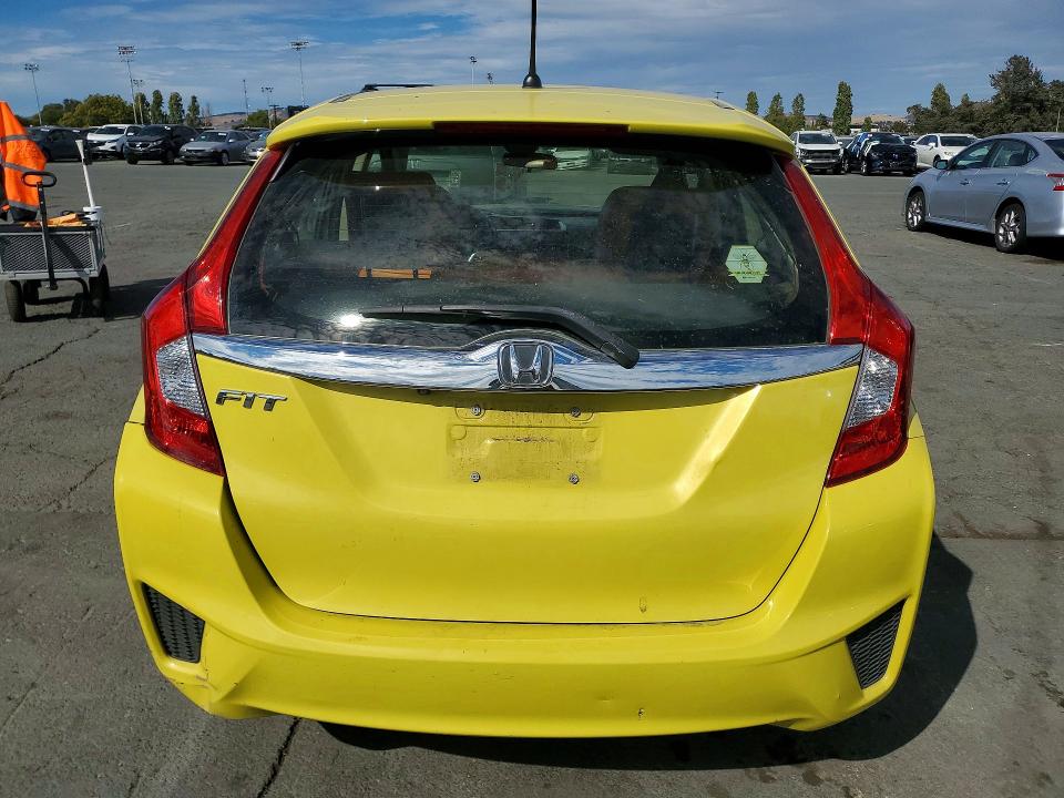 Продажа на аукционе авто 2016 Honda Fit, vin: JHMGK5H79GX031383, номер лота: 61943396