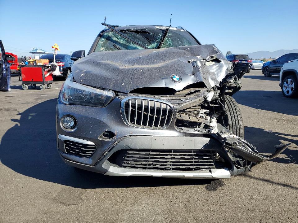 60989096 :رقم المزاد ، WBXHU7C39J5L09267 vin ، 2018 Bmw X1 مزاد بيع