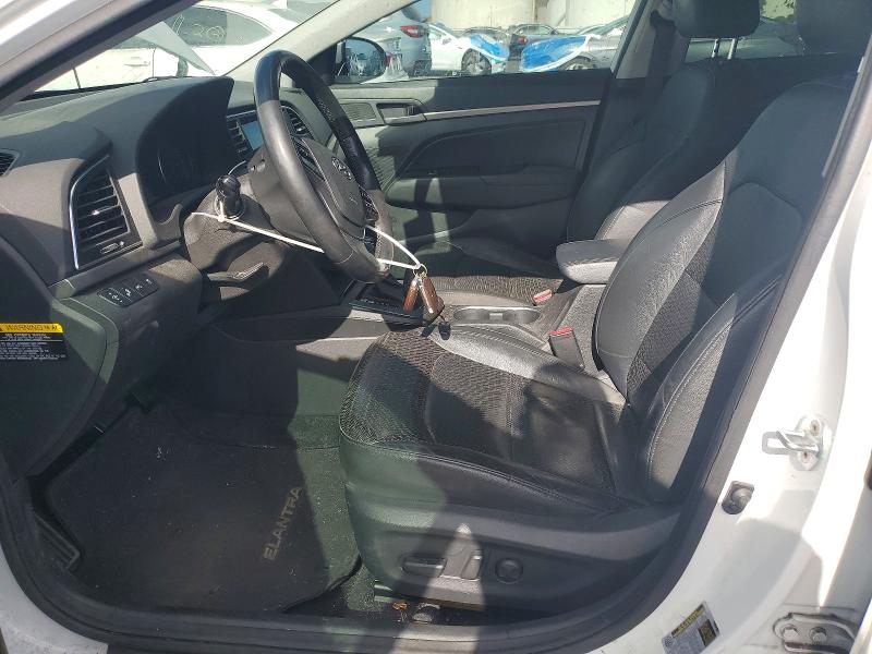 60632616 :رقم المزاد ، 5NPD84LF8HH085766 vin ، 2017 Hyundai Elantra مزاد بيع