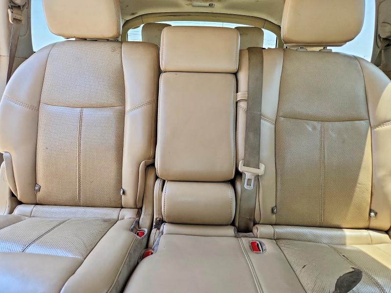 63306286 :رقم المزاد ، 5N1AR2MN1FC681378 vin ، 2015 Nissan Pathfinder مزاد بيع