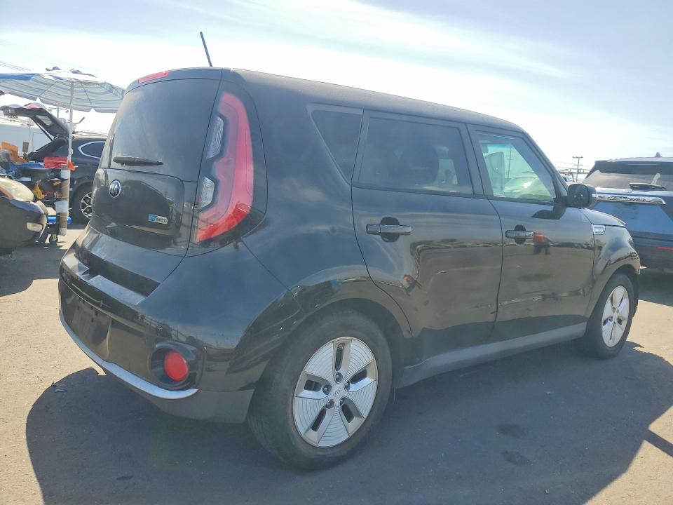 2016 Kia Soul Ev მანქანა იყიდება აუქციონზე, vin: KNDJX3AE1G7011697, აუქციონის ნომერი: 62397476