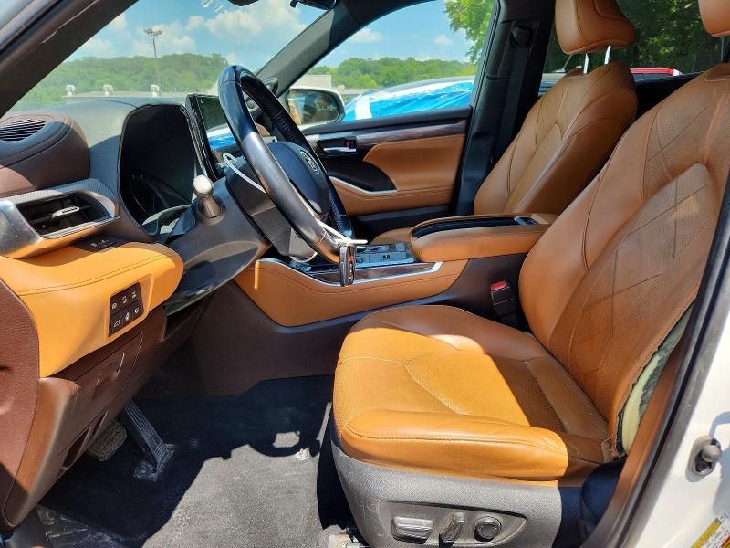 Aukcja sprzedaży 2021 Toyota Highlander, vin: 5TDEBRCH2MS051802, numer aukcji: 62527766