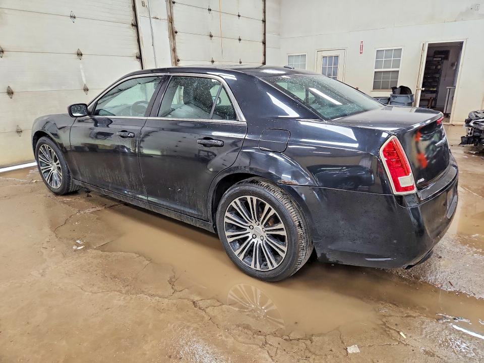 61902836 :رقم المزاد ، 2C3CCABG4EH119813 vin ، 2014 Chrysler 300 مزاد بيع