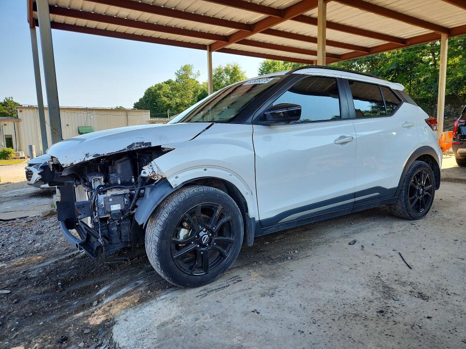 2022 Nissan Kicks მანქანა იყიდება აუქციონზე, vin: 3N1CP5DVXNL479682, აუქციონის ნომერი: 62689376