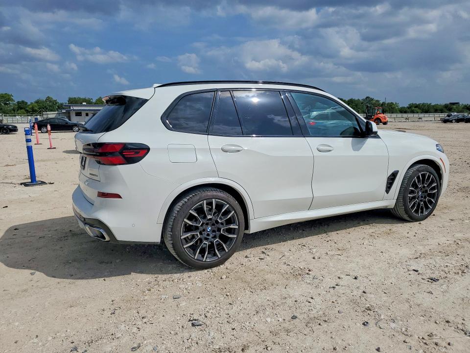 62701436 :رقم المزاد ، 5UX43EU00S9Z20658 vin ، 2025 Bmw X5 مزاد بيع