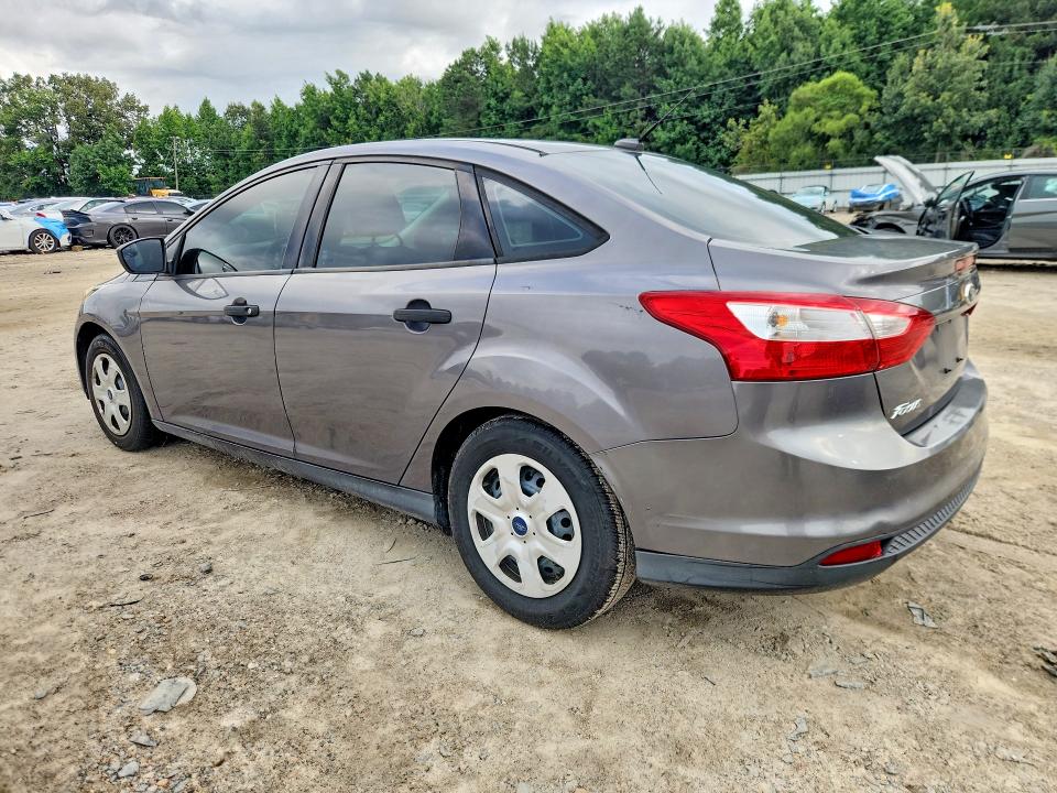 60687736 :رقم المزاد ، 1FAHP3E2XCL321353 vin ، 2012 Ford Focus مزاد بيع