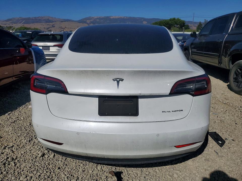 59247746 :رقم المزاد ، 5YJ3E1EB6KF421577 vin ، 2019 Tesla Model 3 مزاد بيع