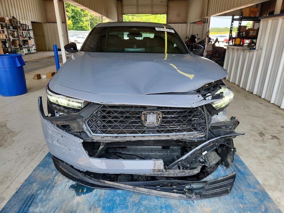 Продаж на аукціоні авто 2025 Honda Accord, vin: 1HGCY2F7XSA048660, номер лоту: 62739516
