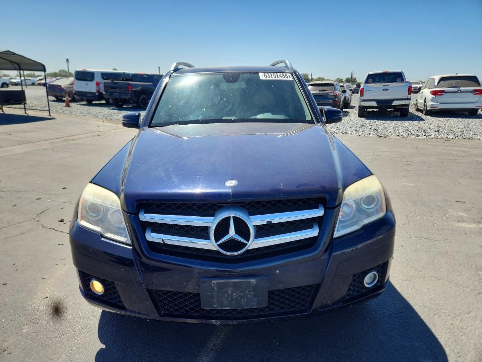 63252486 :رقم المزاد ، WDCGG5GB2BF558201 vin ، 2011 Mercedes-benz Glk مزاد بيع