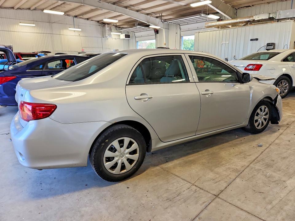 61355346 :رقم المزاد ، 1NXBU4EE5AZ356376 vin ، 2010 Toyota Corolla مزاد بيع