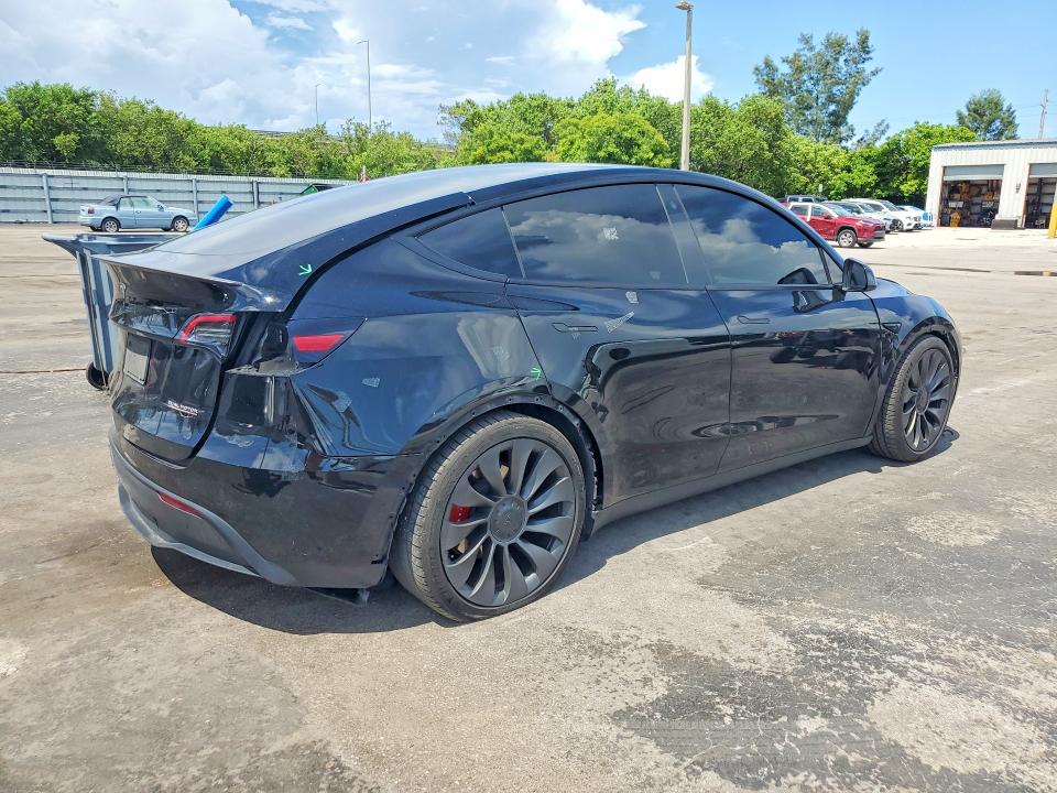 Продажа на аукционе авто 2023 Tesla Model Y, vin: 7SAYGDEF8PF704867, номер лота: 62644426