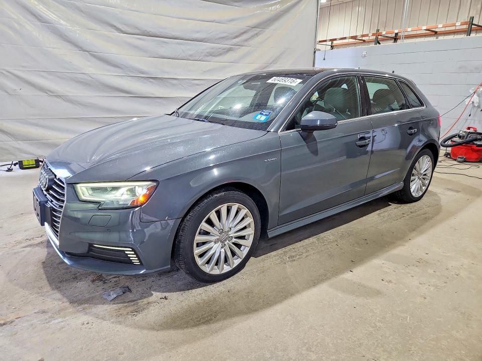 2017 Audi A3 მანქანა იყიდება აუქციონზე, vin: WAUTPBFF3HA088321, აუქციონის ნომერი: 60469316