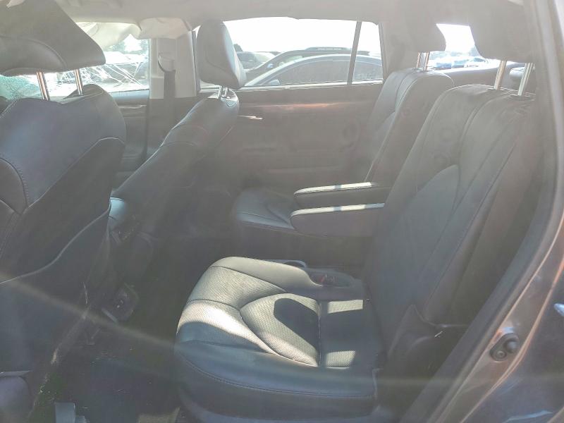 Продаж на аукціоні авто 2021 Toyota Highlander, vin: 5TDEBRCH6MS031228, номер лоту: 60878556