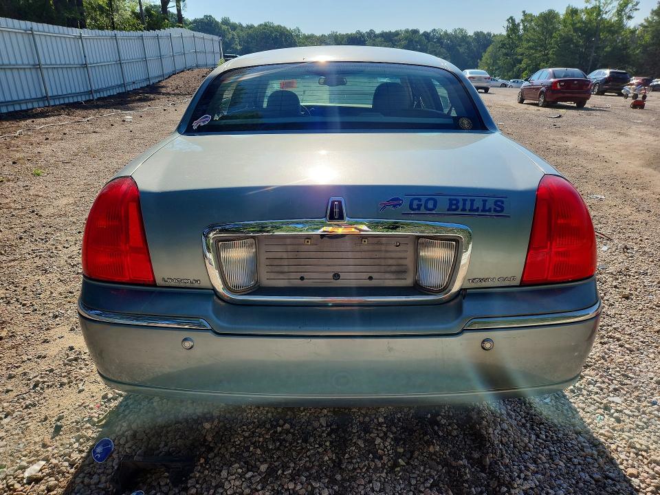 Продаж на аукціоні авто 2004 Lincoln Town Car, vin: 1LNHM81W24Y649391, номер лоту: 62908366