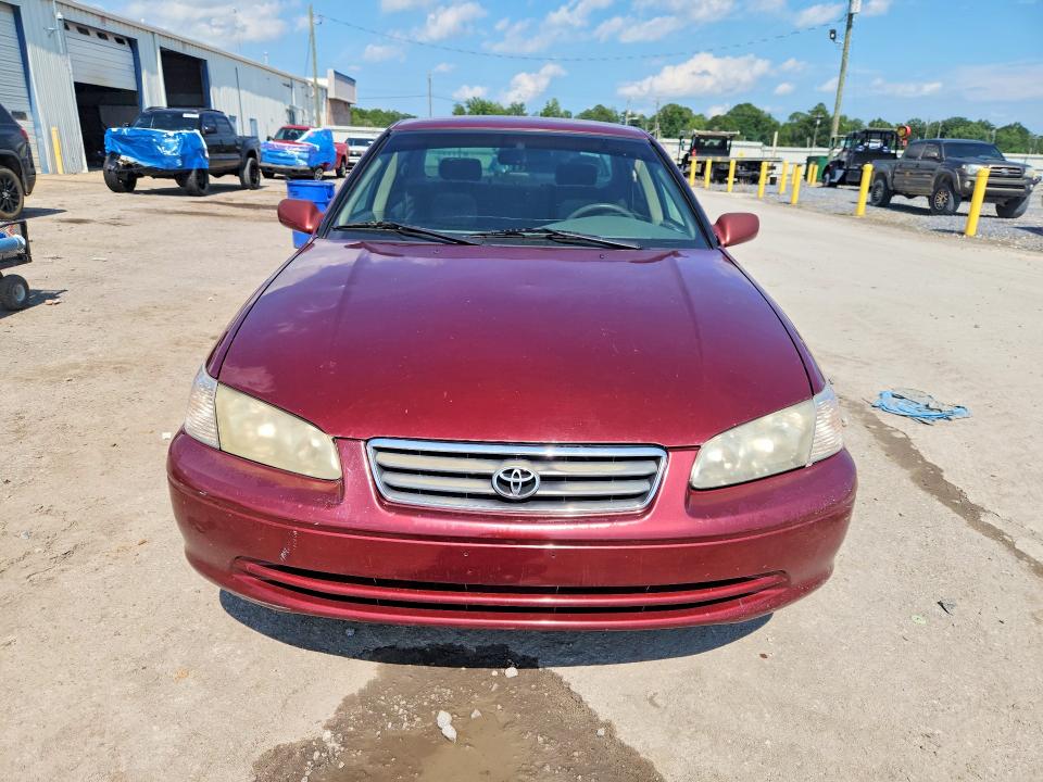 62644596 :رقم المزاد ، 4T1BG22K31U765496 vin ، 2001 Toyota Camry مزاد بيع