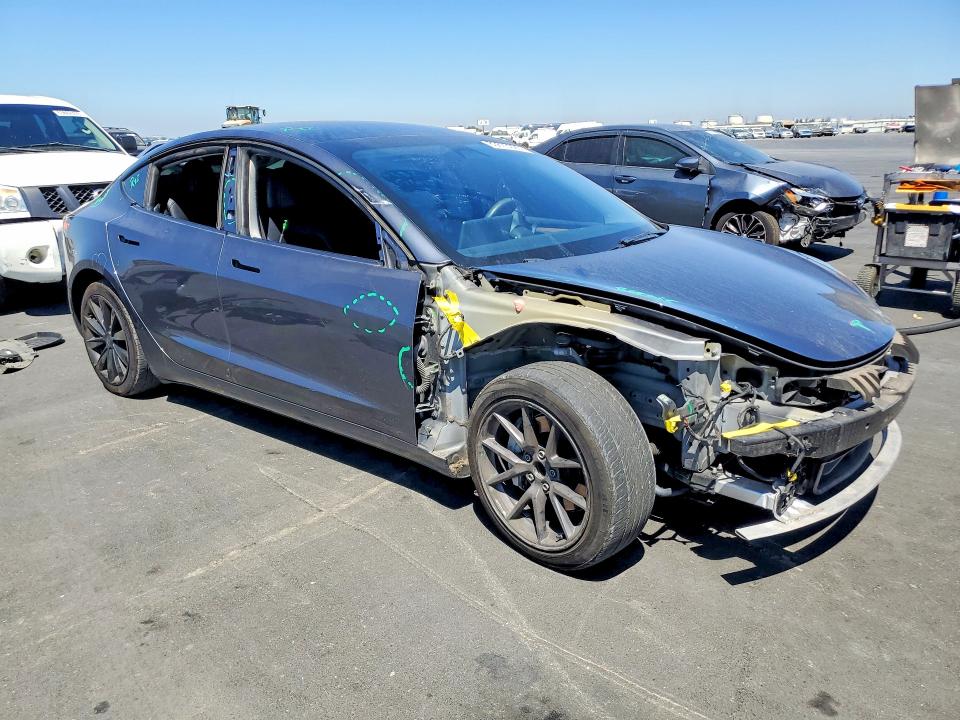 63673326 :رقم المزاد ، 5YJ3E1EA6PF452889 vin ، 2023 Tesla Model 3 مزاد بيع