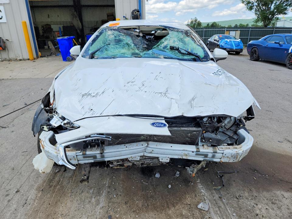 2020 Ford Fusion მანქანა იყიდება აუქციონზე, vin: 3FA6P0LUXLR234399, აუქციონის ნომერი: 62157476