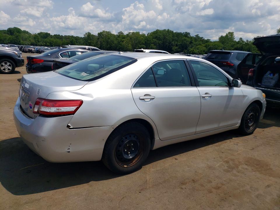 2011 Toyota Camry მანქანა იყიდება აუქციონზე, vin: 4T1BF3EK6BU704634, აუქციონის ნომერი: 62804126