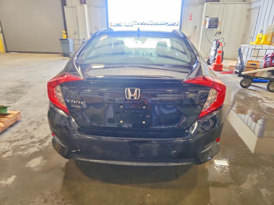 2018 Honda Civic მანქანა იყიდება აუქციონზე, vin: JHMFC1F76JX017890, აუქციონის ნომერი: 60162766