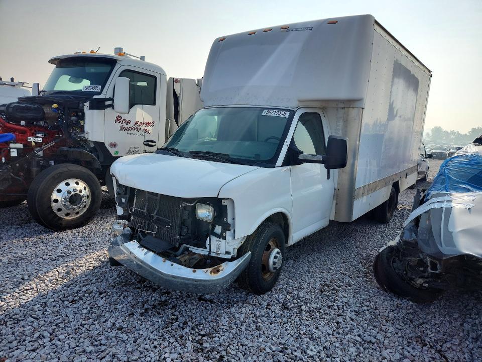 50719356 :رقم المزاد ، 1GB3G3BG2D1122352 vin ، 2013 Chevrolet Express مزاد بيع