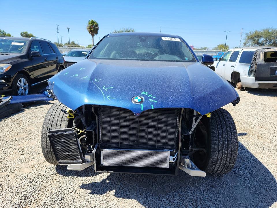 59892446 :رقم المزاد ، 5UXCY6C01N9M19626 vin ، 2022 Bmw X6 مزاد بيع