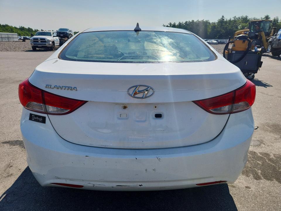 61309756 :رقم المزاد ، 5NPDH4AE0CH113871 vin ، 2012 Hyundai Elantra مزاد بيع