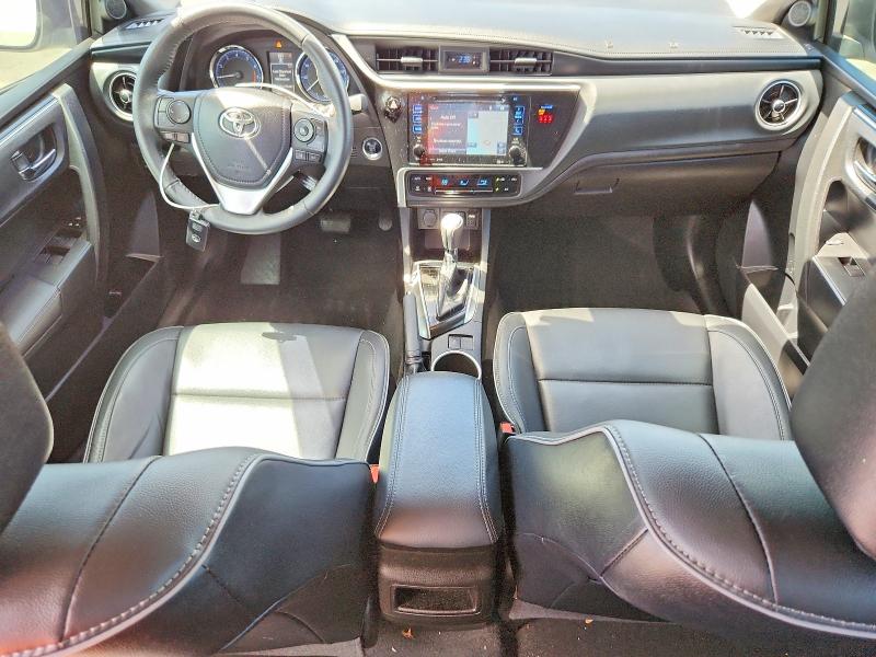 2018 Toyota Corolla მანქანა იყიდება აუქციონზე, vin: 5YFBURHEXJP823043, აუქციონის ნომერი: 61008286