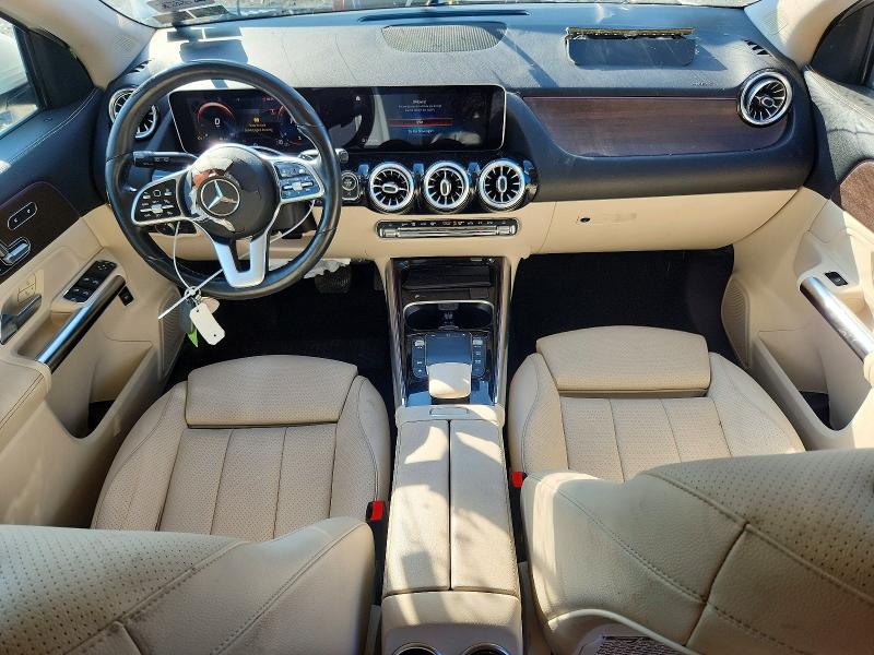 62231126 :رقم المزاد ، W1N4N4HB2MJ215405 vin ، 2021 Mercedes-benz Gla مزاد بيع