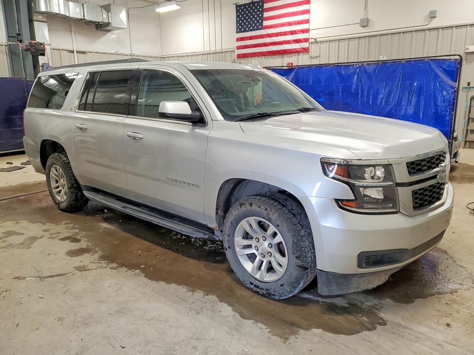 2020 Chevrolet Suburban მანქანა იყიდება აუქციონზე, vin: 1GNSKHKC2LR284425, აუქციონის ნომერი: 61960126