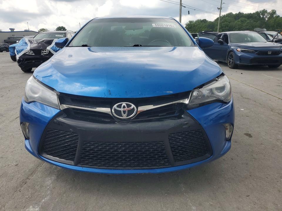 2017 Toyota Camry მანქანა იყიდება აუქციონზე, vin: 4T1BF1FK8HU701052, აუქციონის ნომერი: 60001916