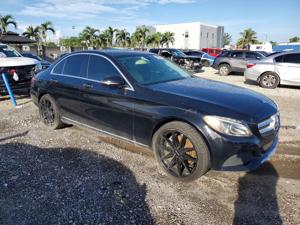 Aukcja sprzedaży 2017 Mercedes-benz 300 C, vin: 55SWF4KB4HU230666, numer aukcji: 59959176