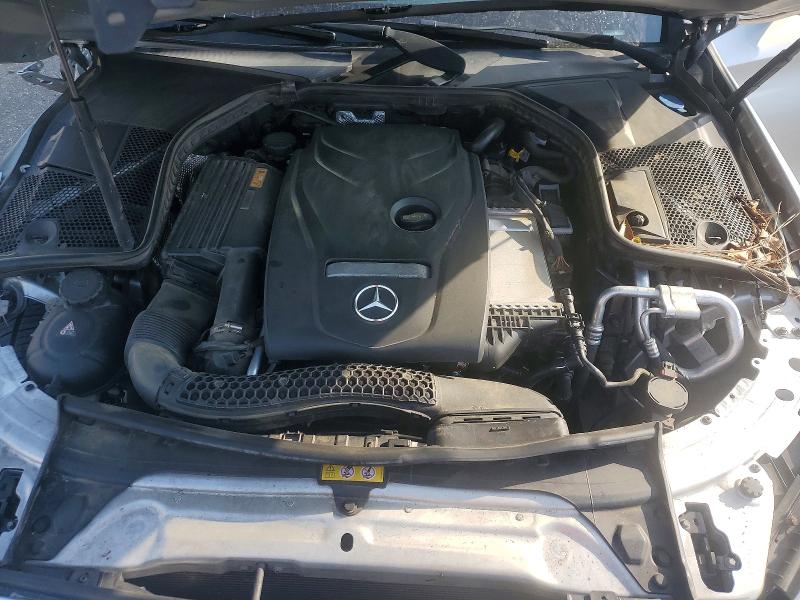 59594146 :رقم المزاد ، 55SWF4KB2HU207368 vin ، 2017 Mercedes-benz C مزاد بيع