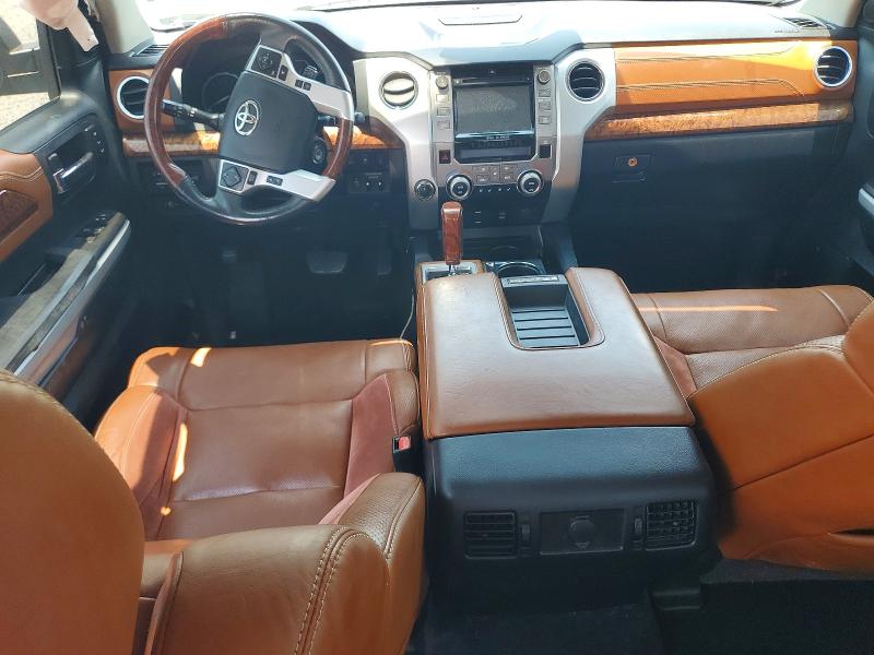 Продажа на аукционе авто 2018 Toyota Tundra, vin: 5TFAY5F16JX717313, номер лота: 85614005