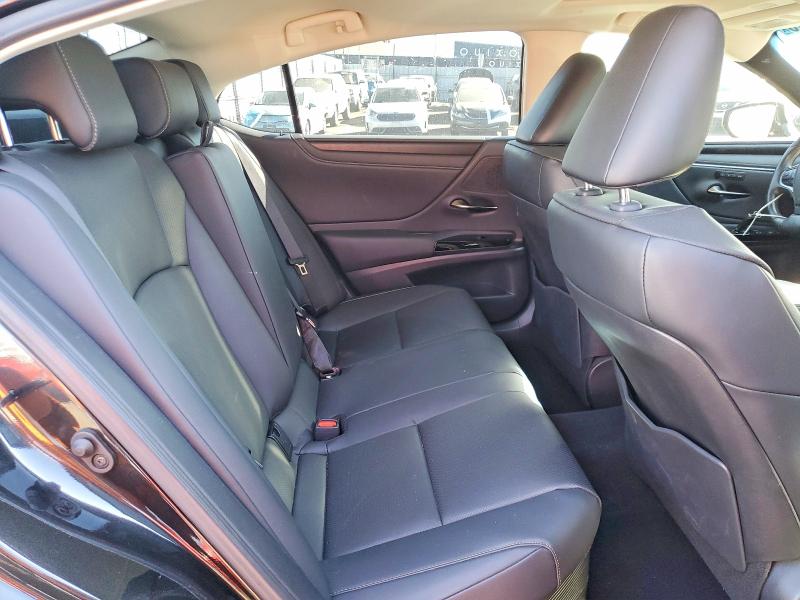 60662416 :رقم المزاد ، 58ADA1C19SU068578 vin ، 2025 Lexus Es 300h مزاد بيع