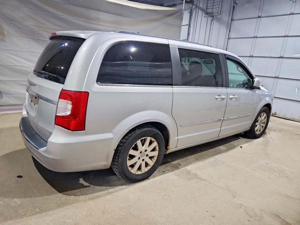 62141196 :رقم المزاد ، 2C4RC1BG0CR176295 vin ، 2012 Chrysler Town & Country مزاد بيع