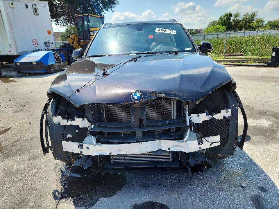 Продаж на аукціоні авто 2017 Bmw X5, vin: 5UXKR0C59H0U50617, номер лоту: 61057186