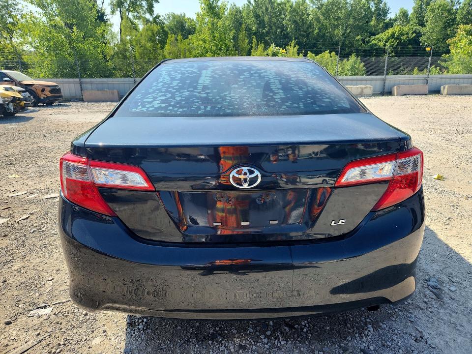 59287526 :رقم المزاد ، 4T4BF1FK8ER344599 vin ، 2014 Toyota Camry مزاد بيع