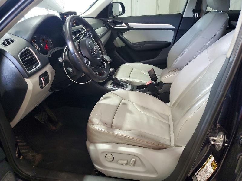 Продажа на аукционе авто 2015 Audi Q3, vin: WA1EFCFS1FR004684, номер лота: 61003876