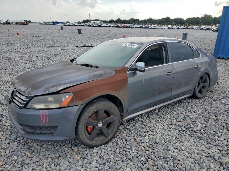 Продаж на аукціоні авто 2012 Volkswagen Passat, vin: 1VWBP7A39CC058744, номер лоту: 61762156