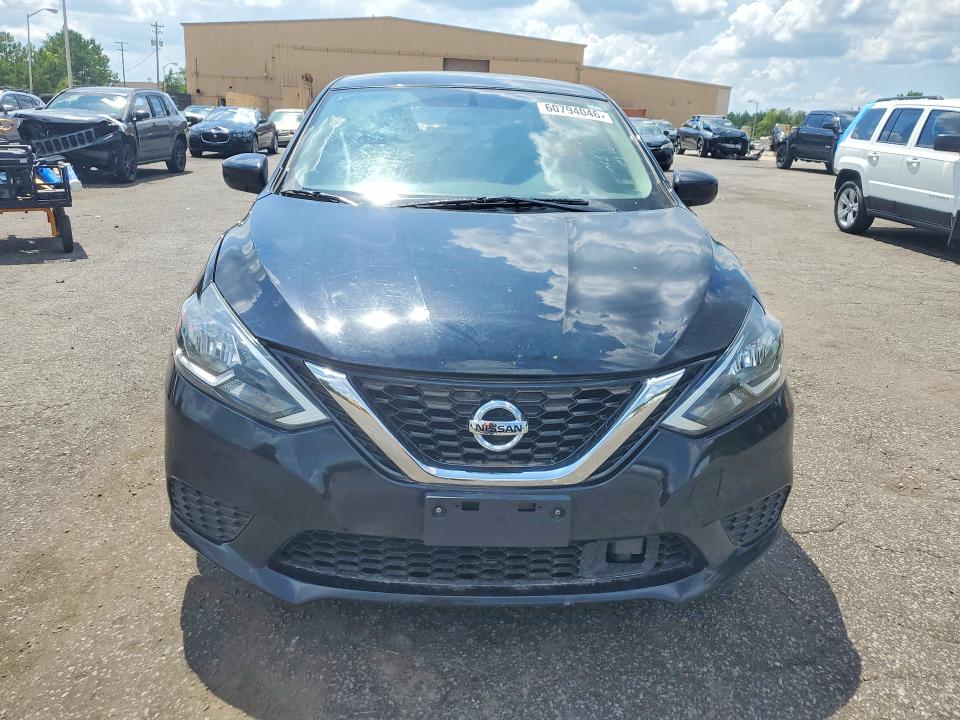 60794046 :رقم المزاد ، 3N1AB7APXJL619070 vin ، 2018 Nissan Sentra مزاد بيع