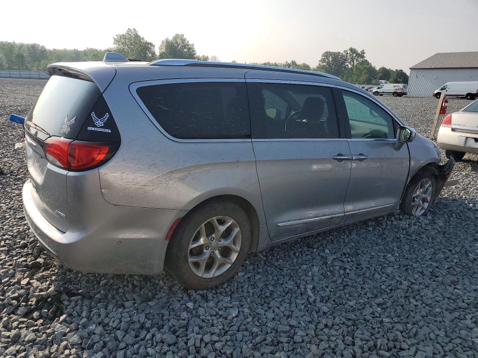 2017 Chrysler Pacifica მანქანა იყიდება აუქციონზე, vin: 2C4RC1GG7HR553835, აუქციონის ნომერი: 61158686